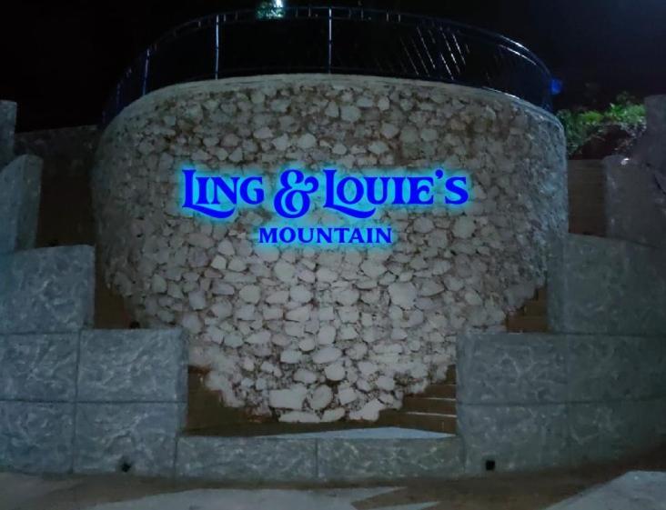 Ling & Louie'S Mountain Villa Mayong Luaran gambar